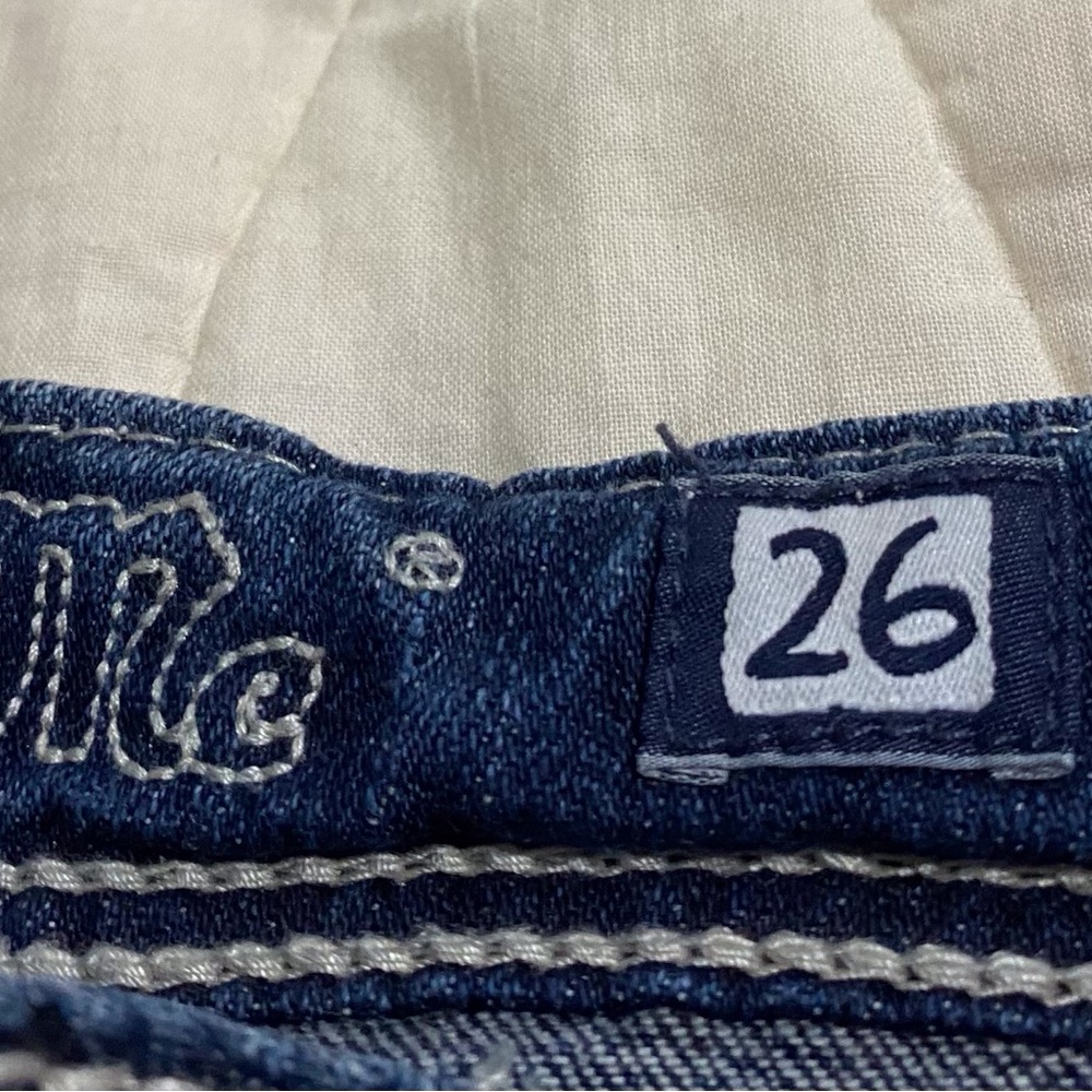 Miss Me Capris - Picture 2 of 4